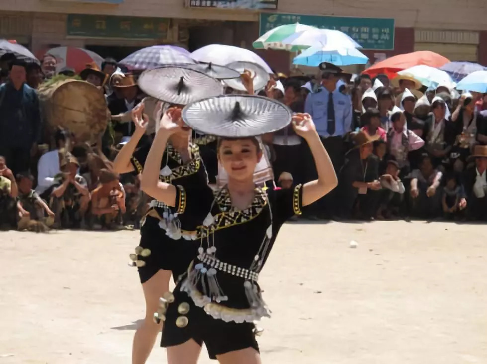 「人文」最性感的民族——奕车族