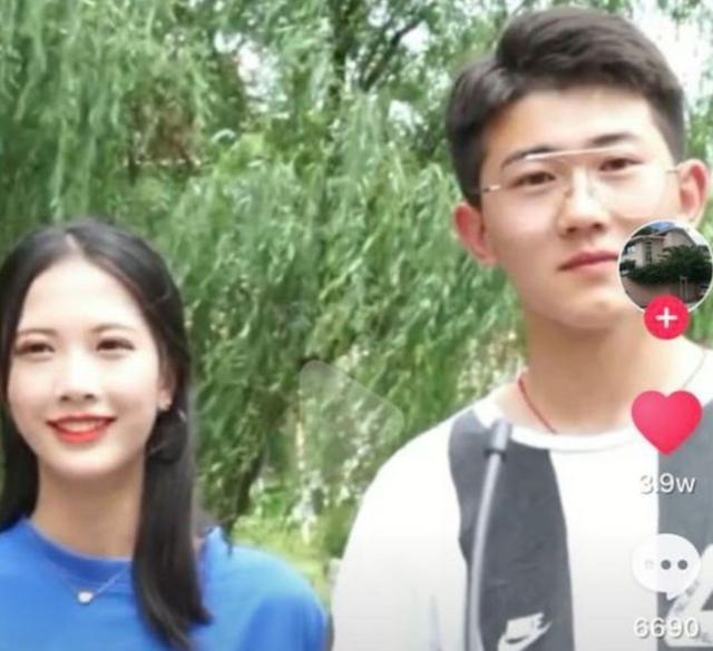 成都小甜甜火了抖音,抖音四川成都小甜甜