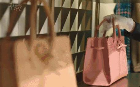 上学通勤斜挎大包包推荐,学生党平价大包包店铺推荐