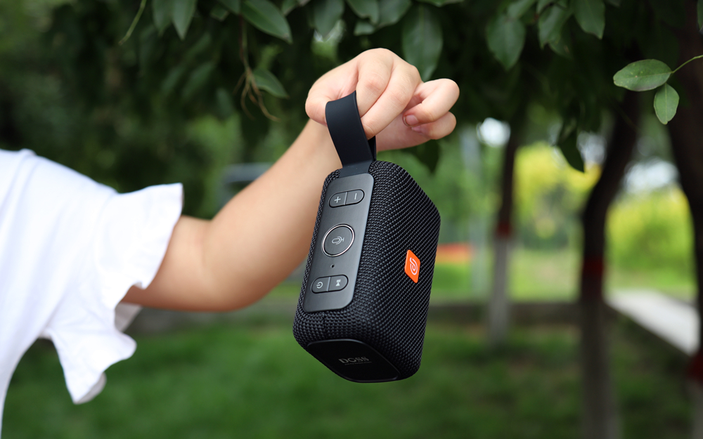 「掌中至AI音你而动」DOSS超级蓝牙音箱体验