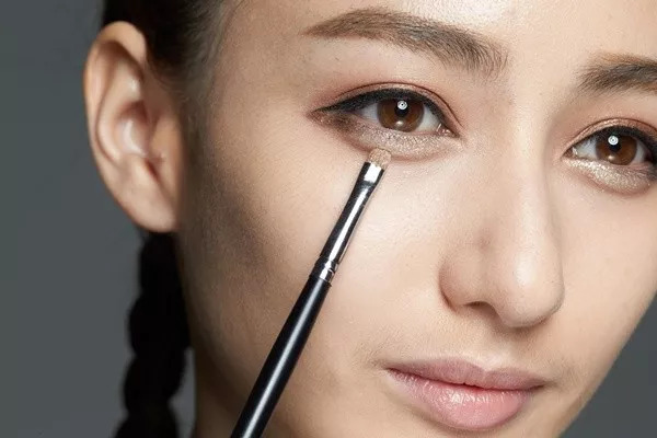 倪妮卧蚕妆,林允同款妆容推荐