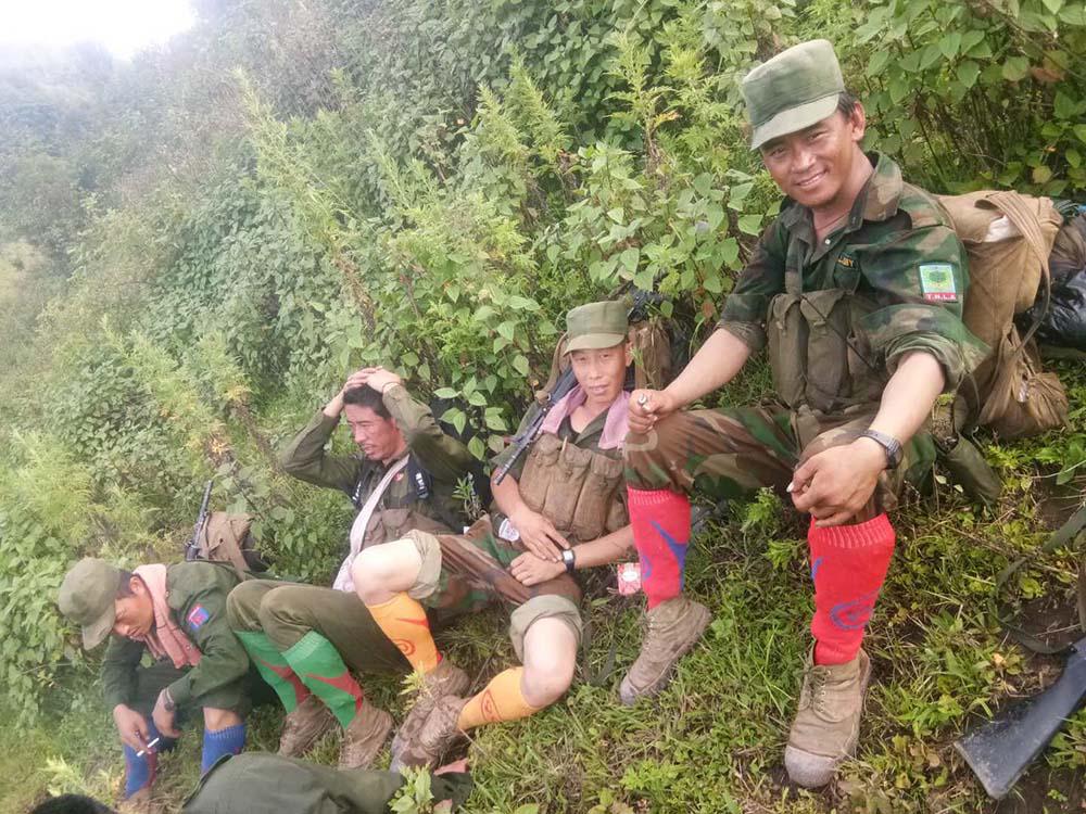 为缅甸的果敢同盟军致敬,向战斗在一线的民兵骨干致敬