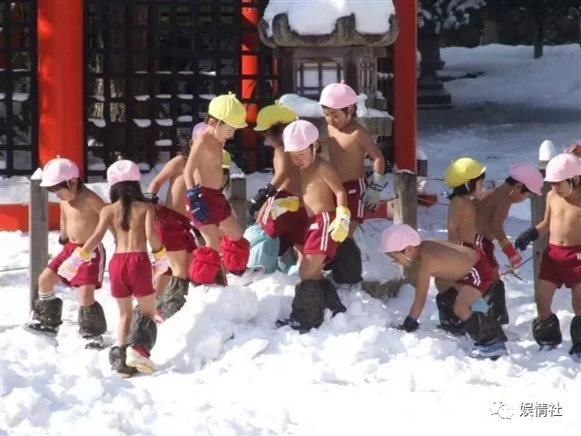 侧空翻、倒立行走、十级跳箱，日本幼儿园“变态”课甩我们十条街