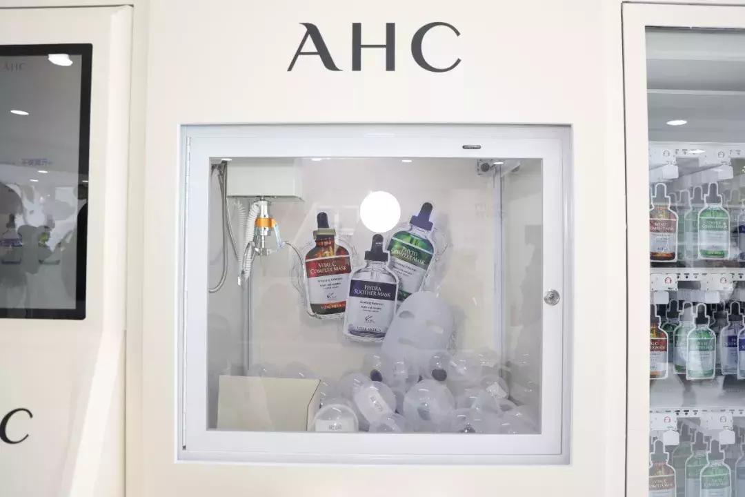 韩国女星vs中国女星颜值,韩国52岁女星金成玲