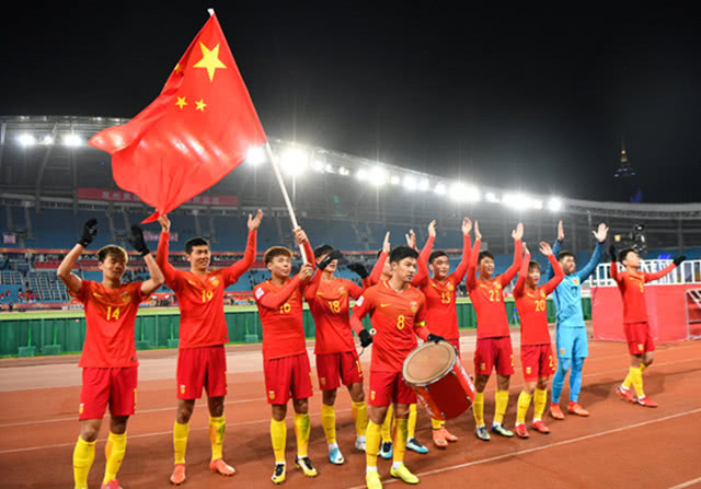 中国队两场大败里皮没有责任吗,中国男足后续该怎么办