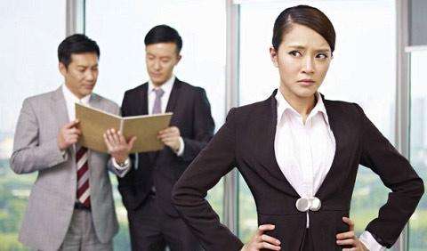 被小人背后说闲话该怎么办,被小人说坏话的句子