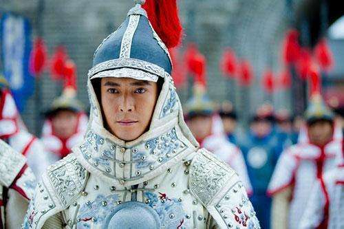 清朝武官为什么级别比文官高,清朝的一品武官现在什么级别