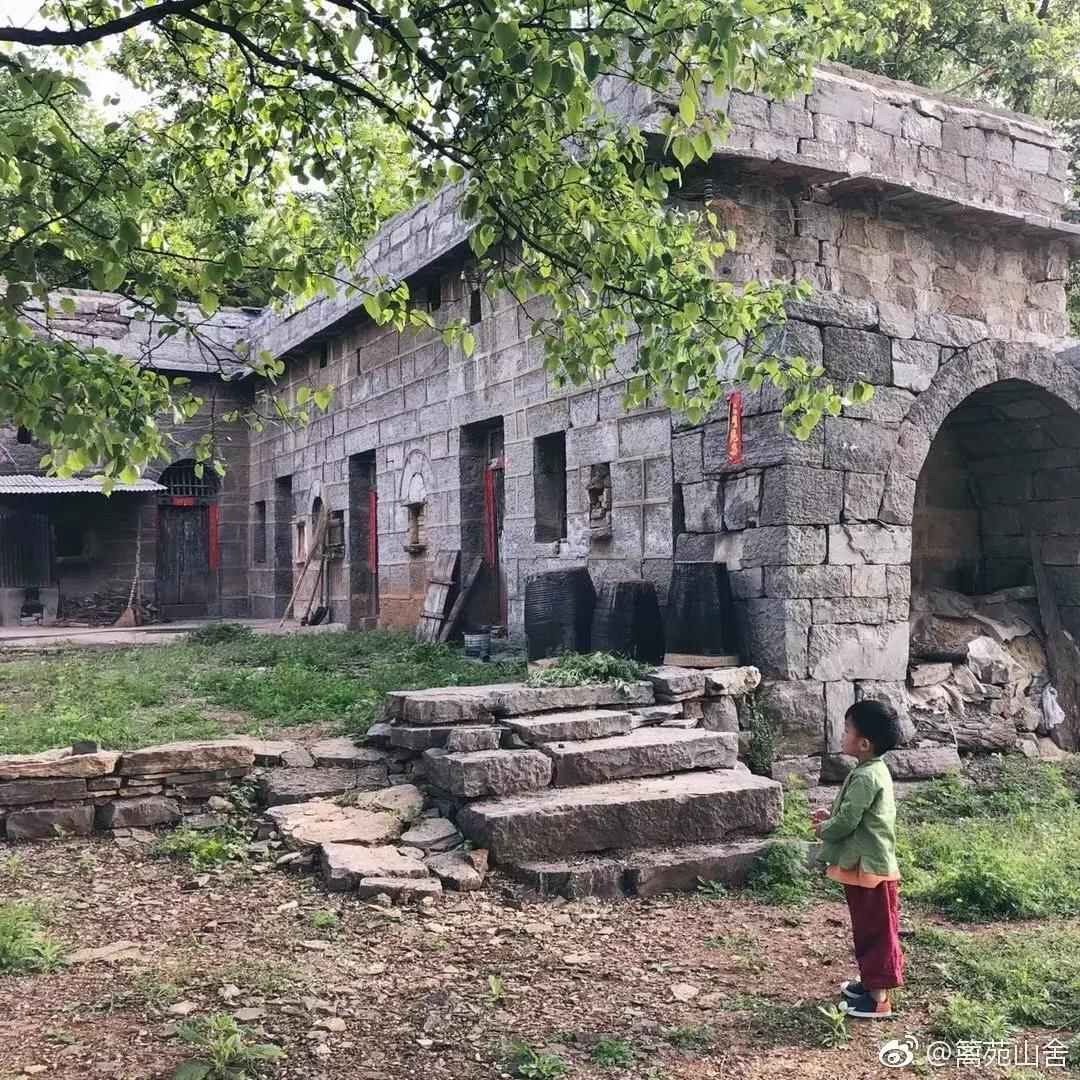 郑州曼哈顿哪个地方适合约会,秋天约会去郑州哪里比较好