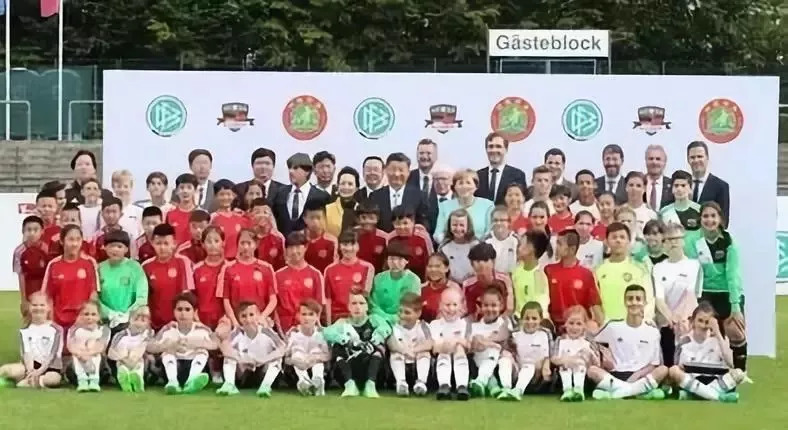 海门体育中心暑假,海门体育中心新消息