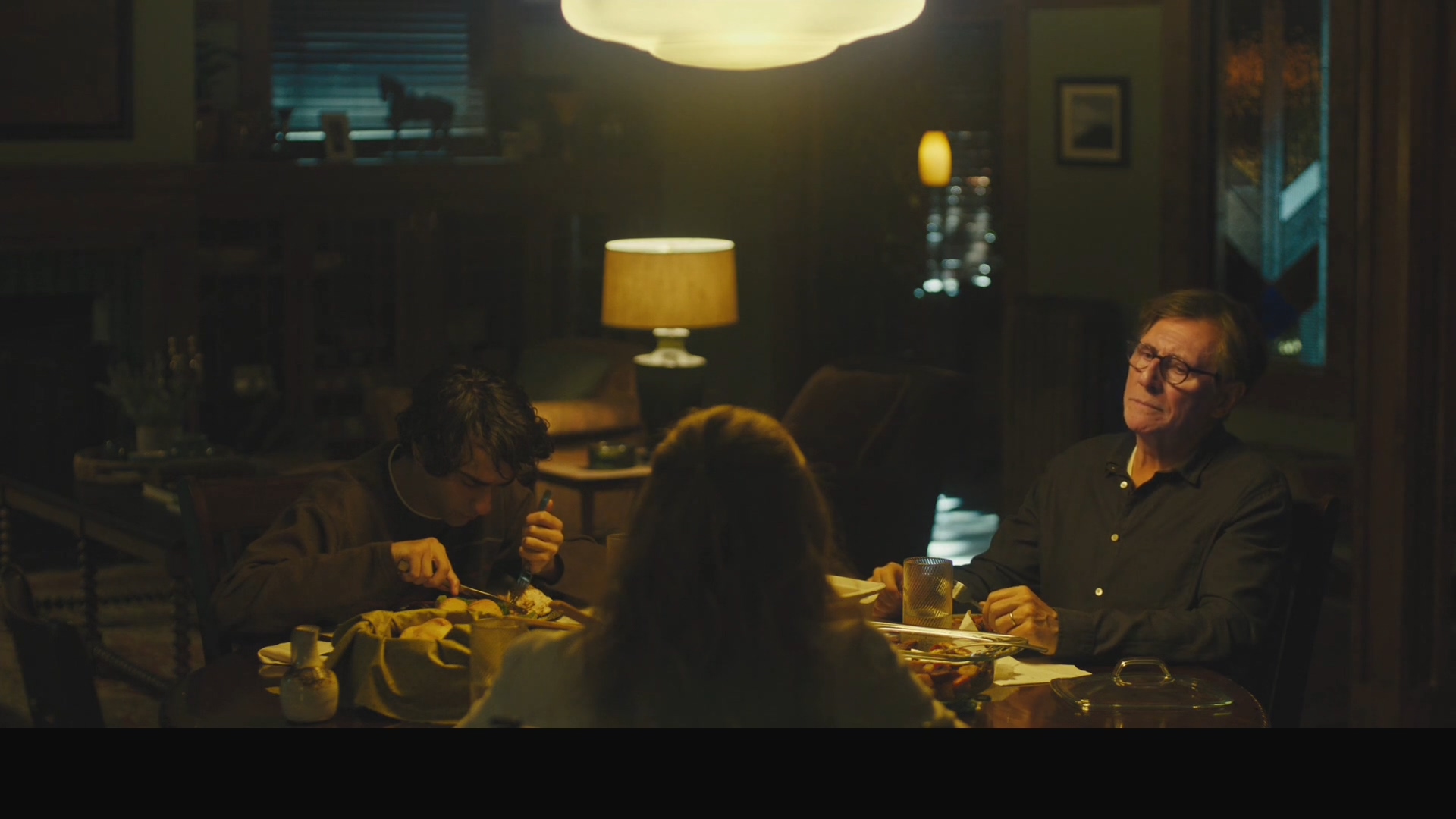 外婆死后，家里出了怪事：欧美电影无尿点系列