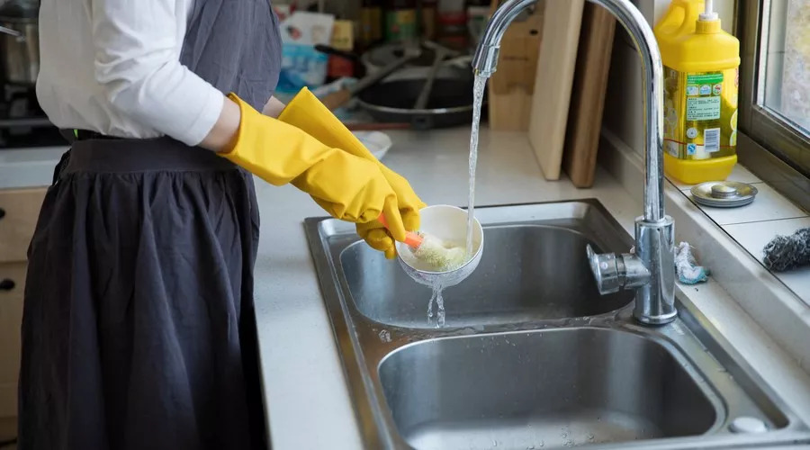 在深圳年薪30万能存多少,在深圳5000元月薪能存到钱吗