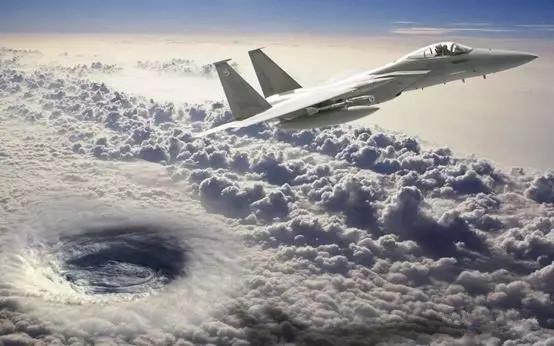 航班遇暴雨会取消吗,航班会受大雨的影响吗