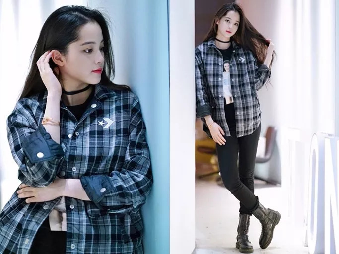 马思纯穿红格装潮味十足气质清新,秦岚当打之年穿搭