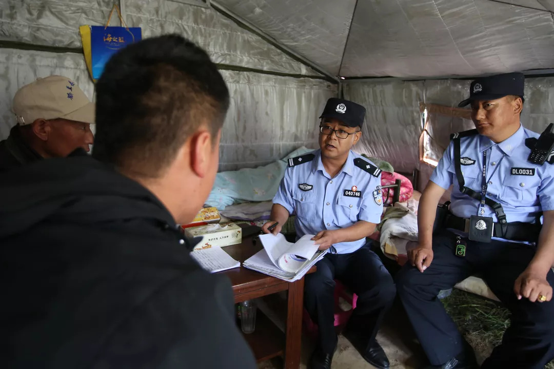 守护“九层妖楼”的宁静