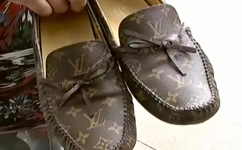 Valentino衬衣,五千多买一件衣服