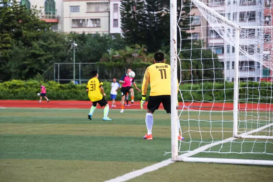 足球友谊赛有多快乐,足球友谊赛简报