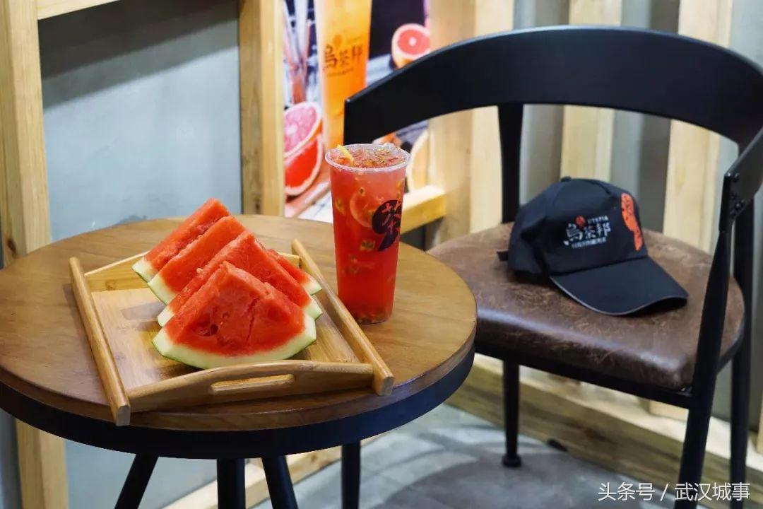 一杯茶饮的理想主义——乌茶邦