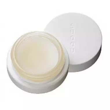 秋冬季超好用的平价润唇膏,好用的唇膏精华有哪些推荐