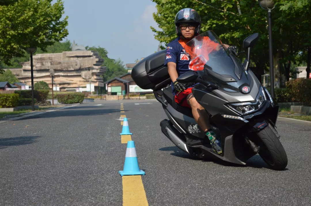 谁能打败黑风,光阳摩托打不着火