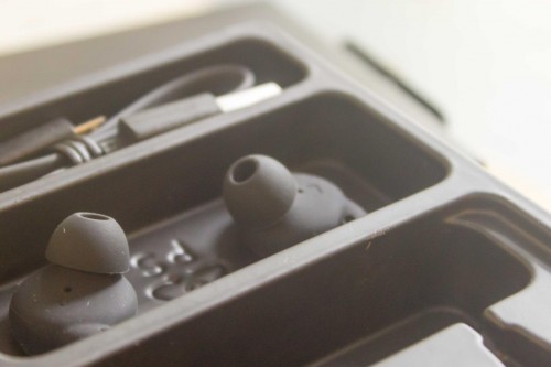 jeetw1钃濈墮鑰虫満,jeetw1涓巜1s钃濈墮杩愬姩鑰虫満璇勬祴