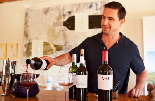 英镑暴跌至五十年新低影响,英镑暴跌需要多少资金