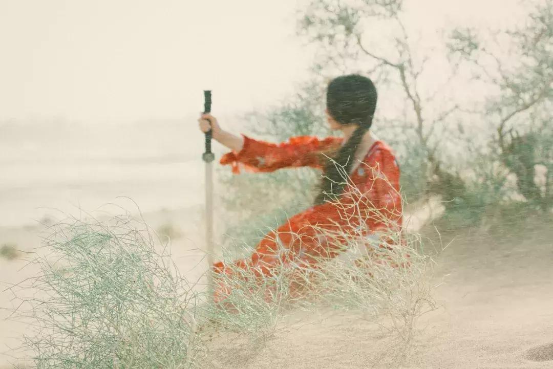 生活很苦不如出来走走,生活很苦想出去走走