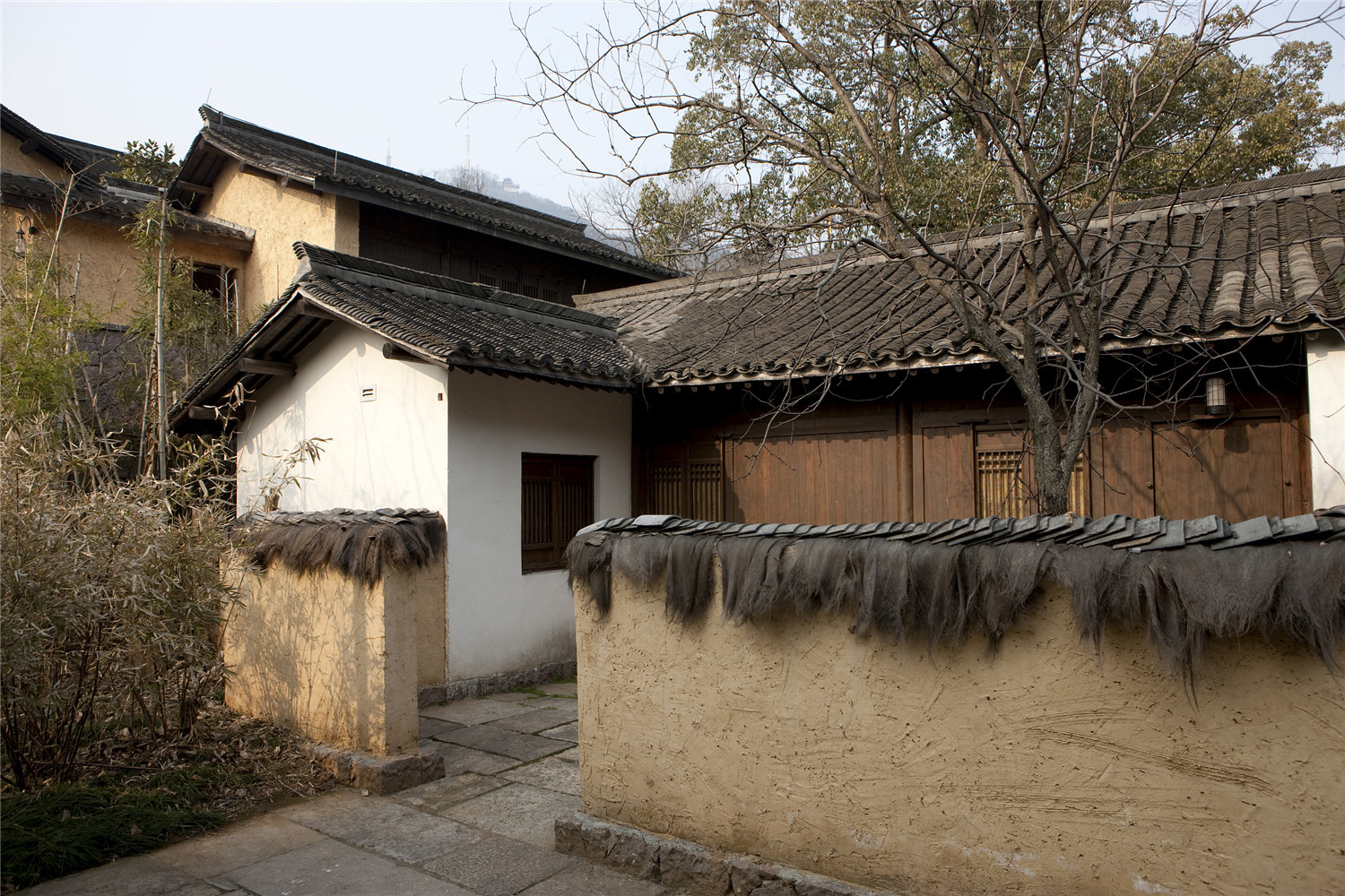 不要再去灵隐寺了，其实杭州本地人爱去的是这座李白写过的寺