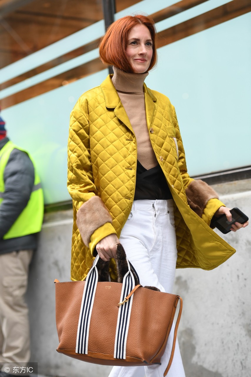 celinebox中号代购价格,celinecasebag代购