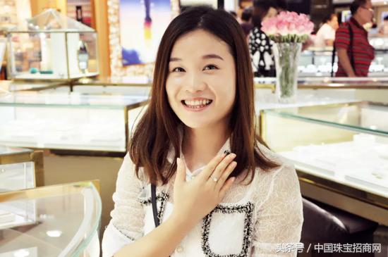 LOVELOVE爱与被爱｜北上广真的没有爱情吗？