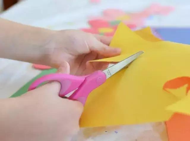 幼儿园灯笼手工制作教程简单,幼儿园新年手工制作大全教程