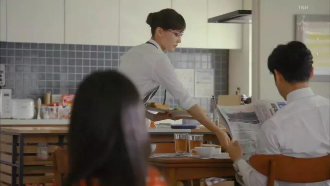 99%的父母都不知道孩子的一些事情,父亲决定女儿未来的家务量