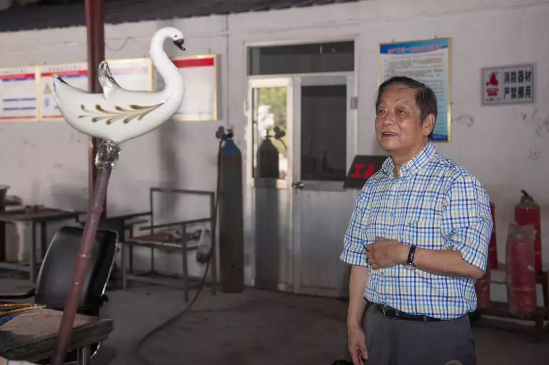 下工厂进车间,“80后”韩美林勃发生命本质里的艺术渴望