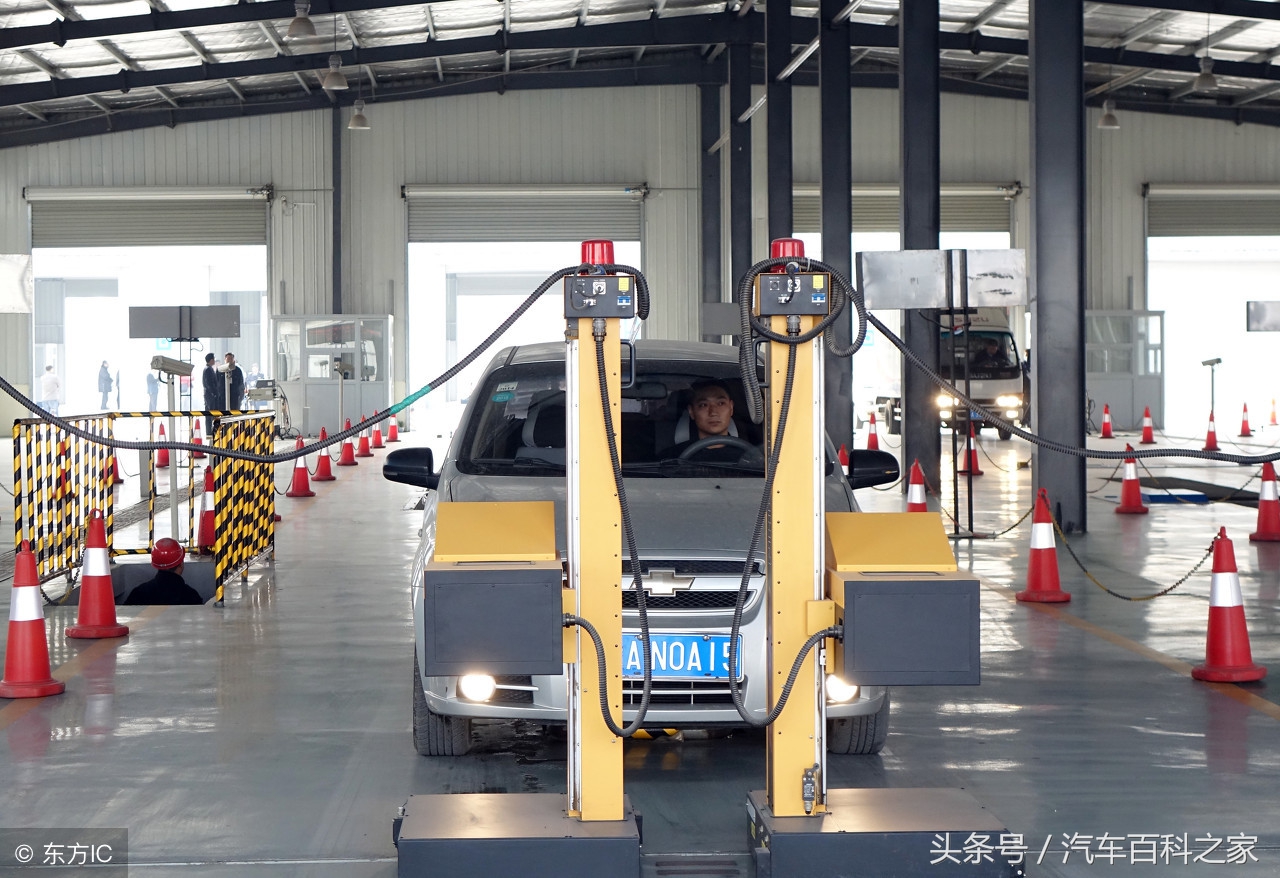 车辆年审正常哪些不合格,汽车年审注意事项及标准