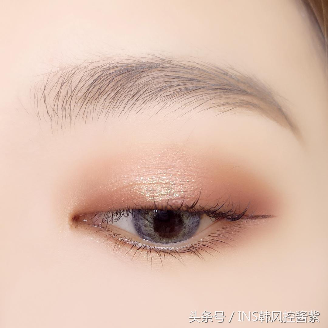 网红都戴什么颜色的美瞳,网红都戴什么样的美瞳比较逼真