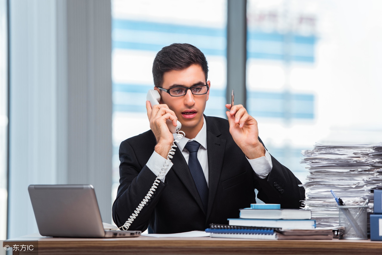 做销售怎样才能让顾客替你销售,销售员怎样做才能和顾客交流好