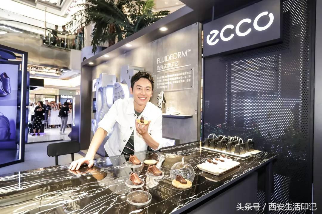 朱亚文环球旅行,朱亚文体验生活