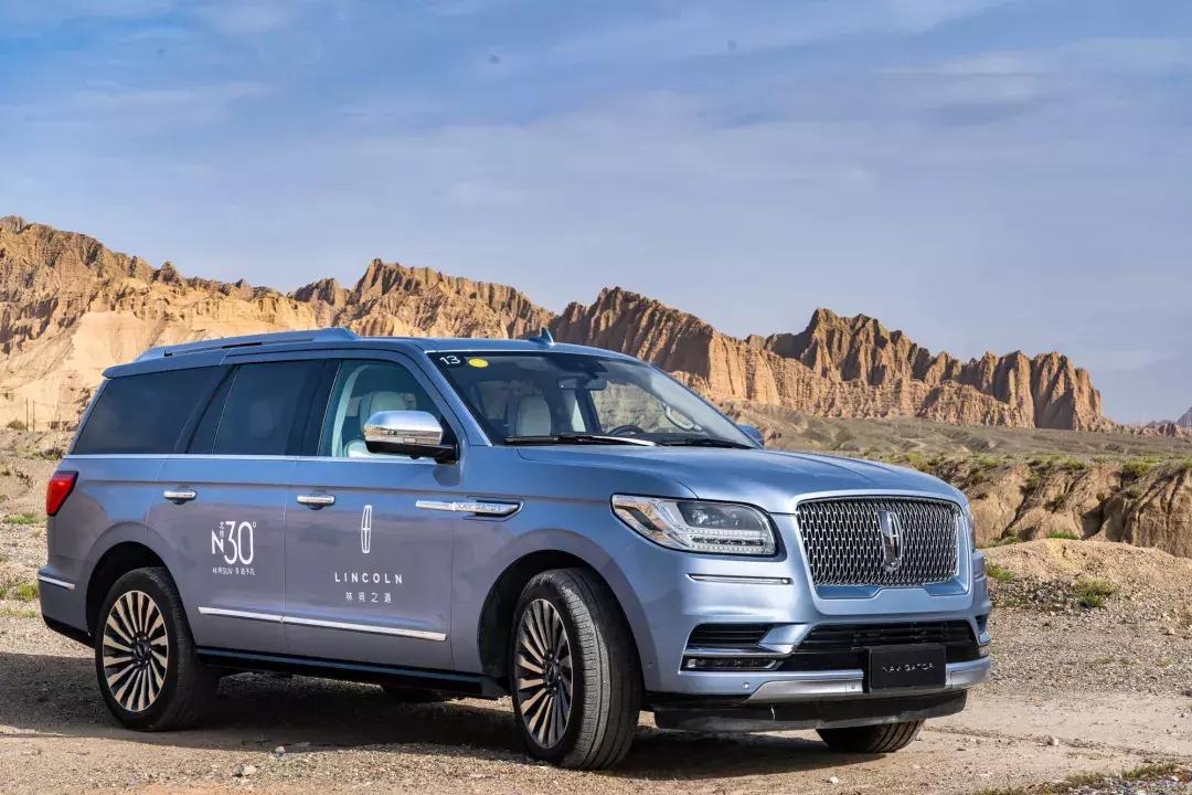 林肯领航员评测试驾视频,试驾评测2022款林肯领航员总统版