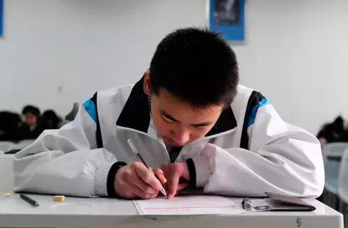 鐪熸鐨勭埍鑰佸笀,鐪熸鐖辫嚜宸辩殑鑰佸笀