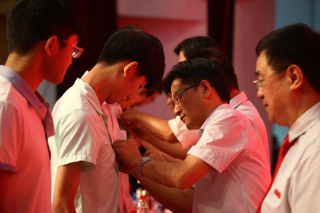 武汉工程大学2018新生开学典礼：6000名新生开启人生新篇章！