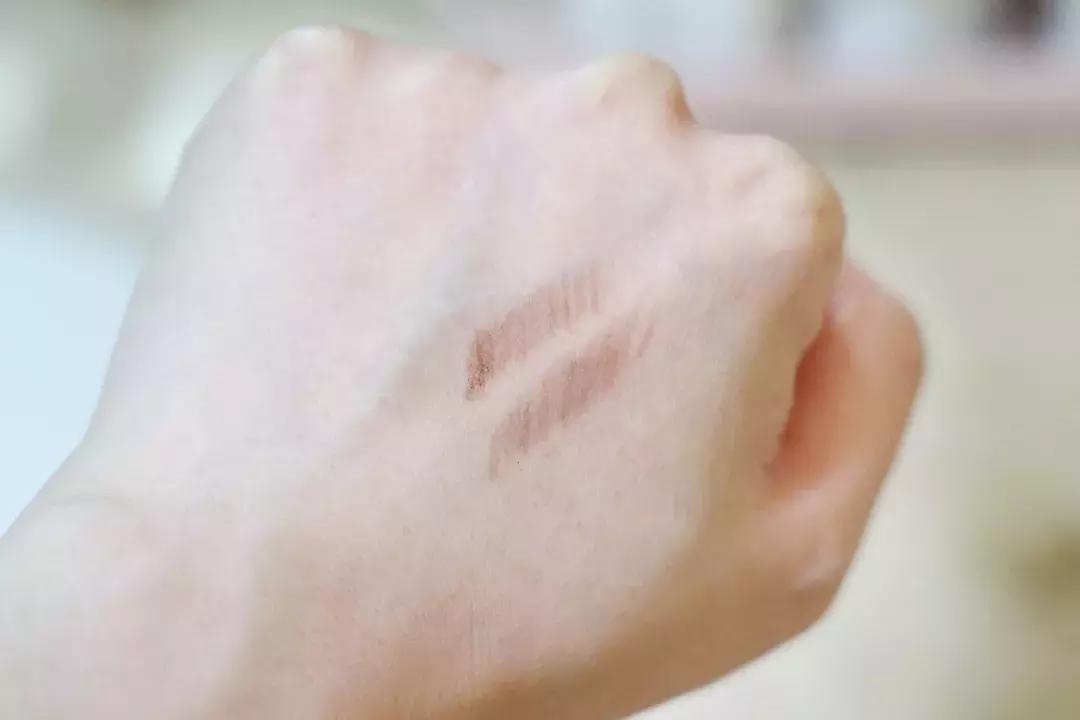 新手300块搞定全套彩妆可以吗,初学者便宜彩妆全套推荐