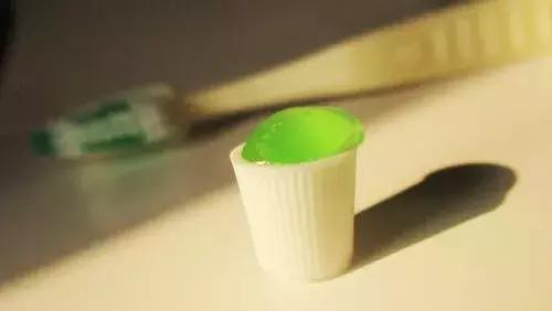 去车上的返锈点用什么最好,车上锈点是什么原因