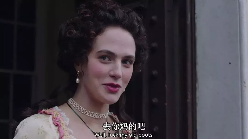 *灯区红**，就是她们的“格斗场”