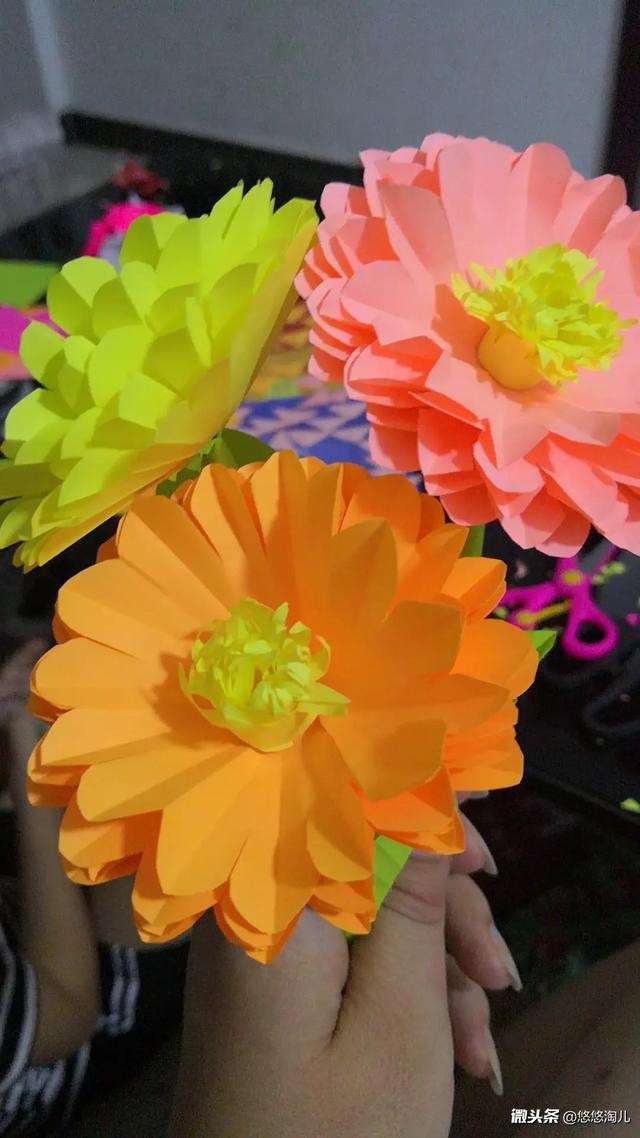 教师节：到底给不给老师送礼？送什么？