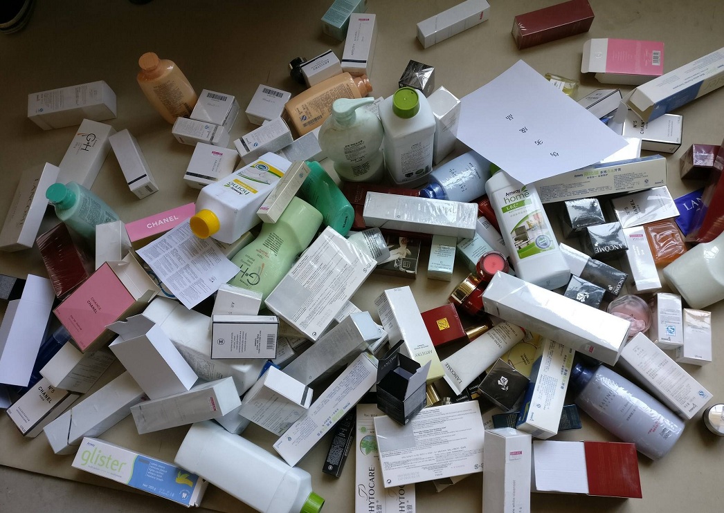 揭秘假化妆品,造假化妆品事件近期