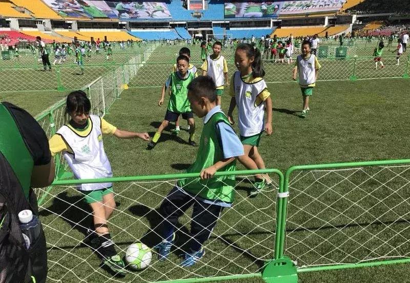 小足球大梦想主题活动,小足球大梦想活动方案