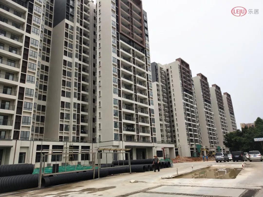 广州市天河区小新塘回迁房价,广州小新塘拆迁房子回迁效果图