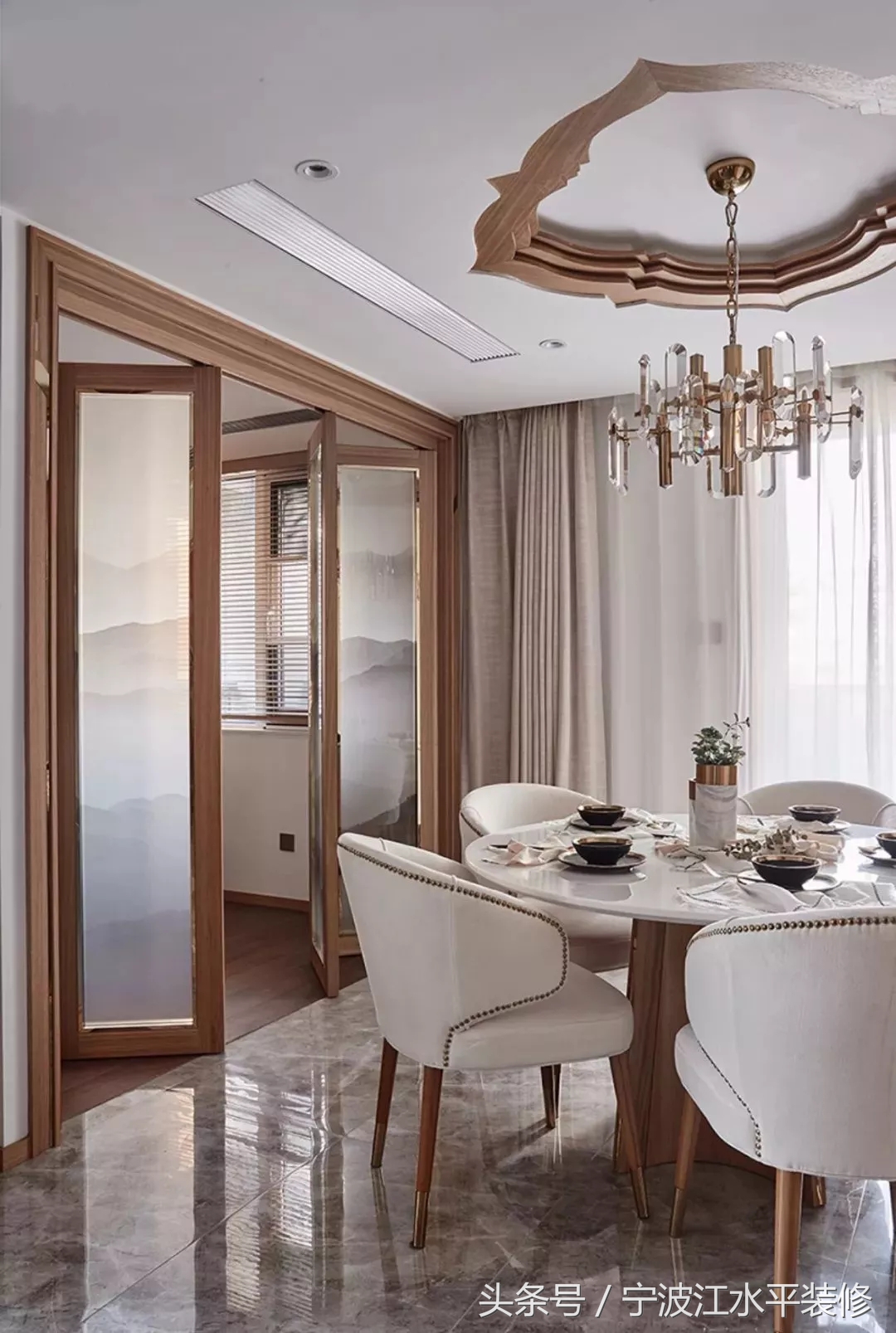 高档家用折叠门美观,折叠门适合弧形空间吗