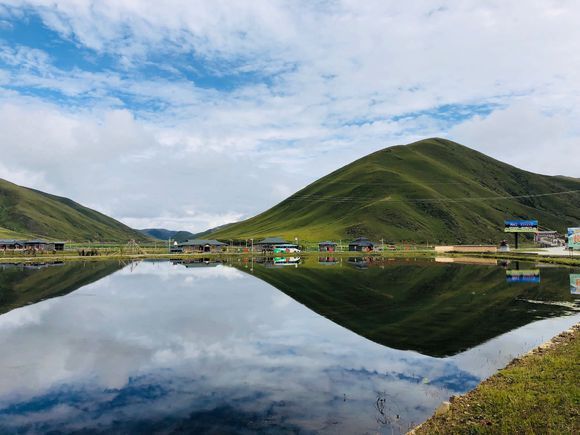 女骑士大踏板摩旅318川藏线 (318川藏线天堂之路)
