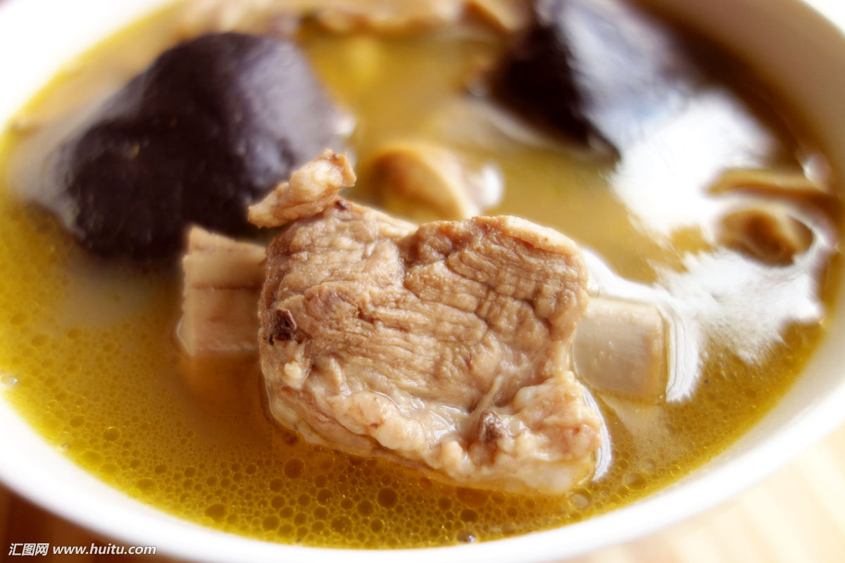 哺乳期妈妈必须了解的10件事,哺乳期妈妈饮食四大误区