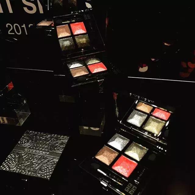 捂好钱包！2018秋冬新品来袭!YSL变方了?Chanel口红出气垫的了